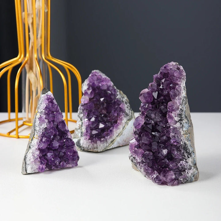 Amethyst Clusters - Power of Healing, Peace, and Spiritual Growth - Light Of Twelve