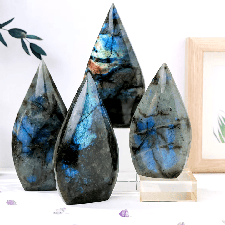 Labradorite Flames – Transformation, Protection, and Awakening - Light Of Twelve