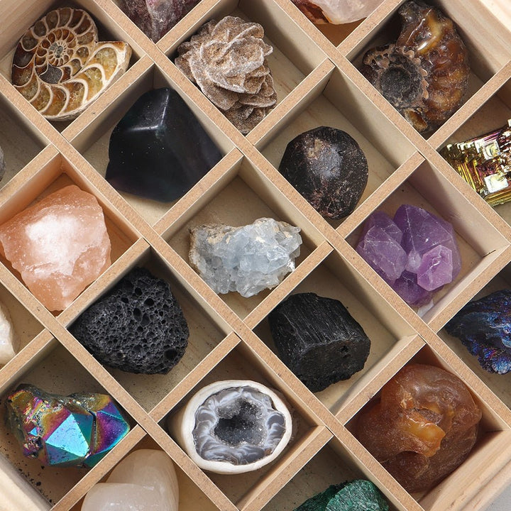 25-Piece Crystal Specimen Gift Box – Variety, Healing & Energy - Light Of Twelve