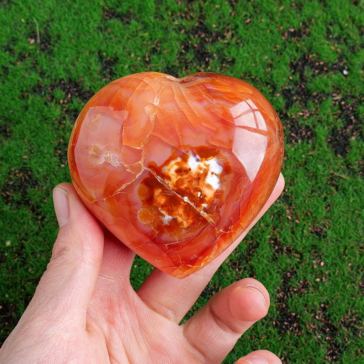 Carnelian Agate Hearts (1KG Set): Love & Creativity Amulets - Light Of Twelve