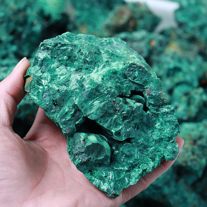 Raw Malachite Stones 1kg - Unearth the Power of Transformation and Protection with These Vibrant Green Gems - Light Of Twelve