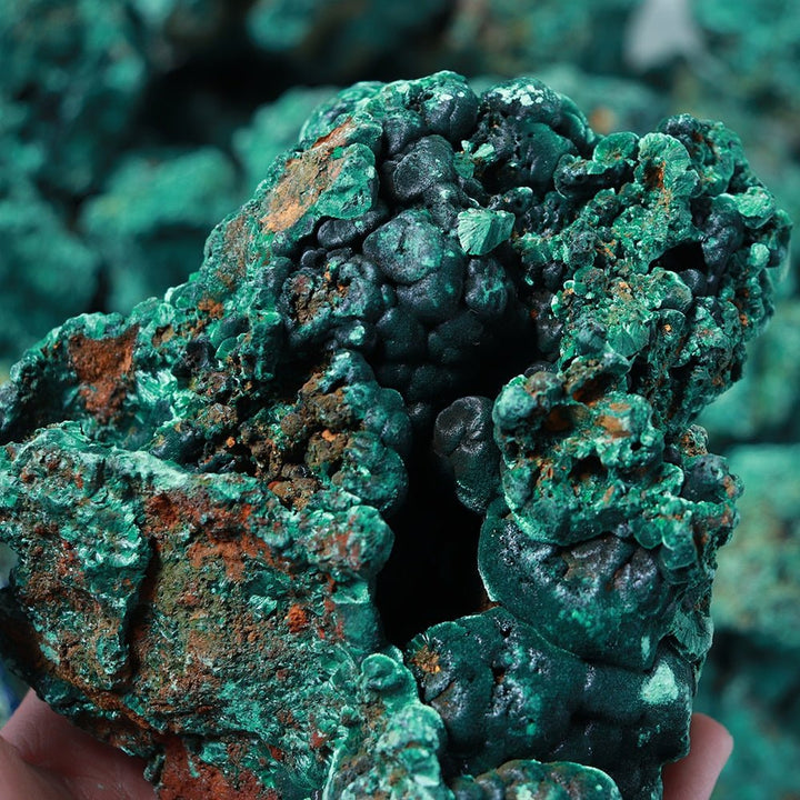 Raw Malachite Stones 1kg - Unearth the Power of Transformation and Protection with These Vibrant Green Gems - Light Of Twelve